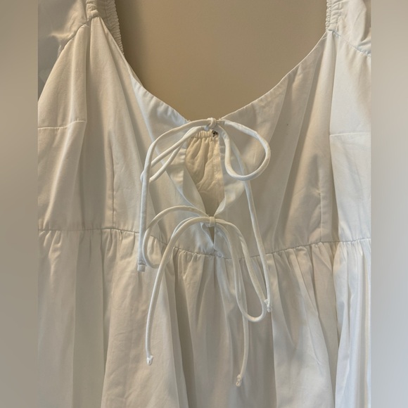 New! Never worn Abercrombie tie front dress. - Picture 2 of 4